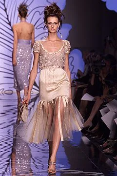 Look 32